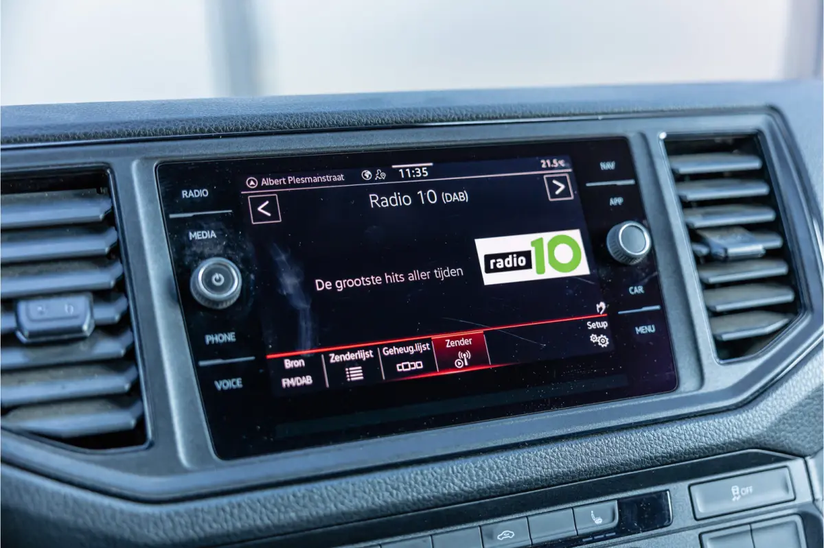 35 2.0 L3H2 DSG | ACC | Standkachel | CarPlay | Navigatie | Camera | MF Stuur | Sortimo | DAB | Stoelverwarming | Nieuwe APK