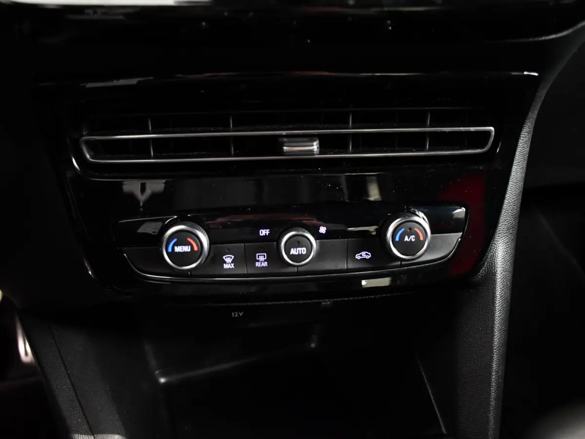 1.2 GS Line | Navigatie | Blind Spot Monitor | Achteruitrijcamera |