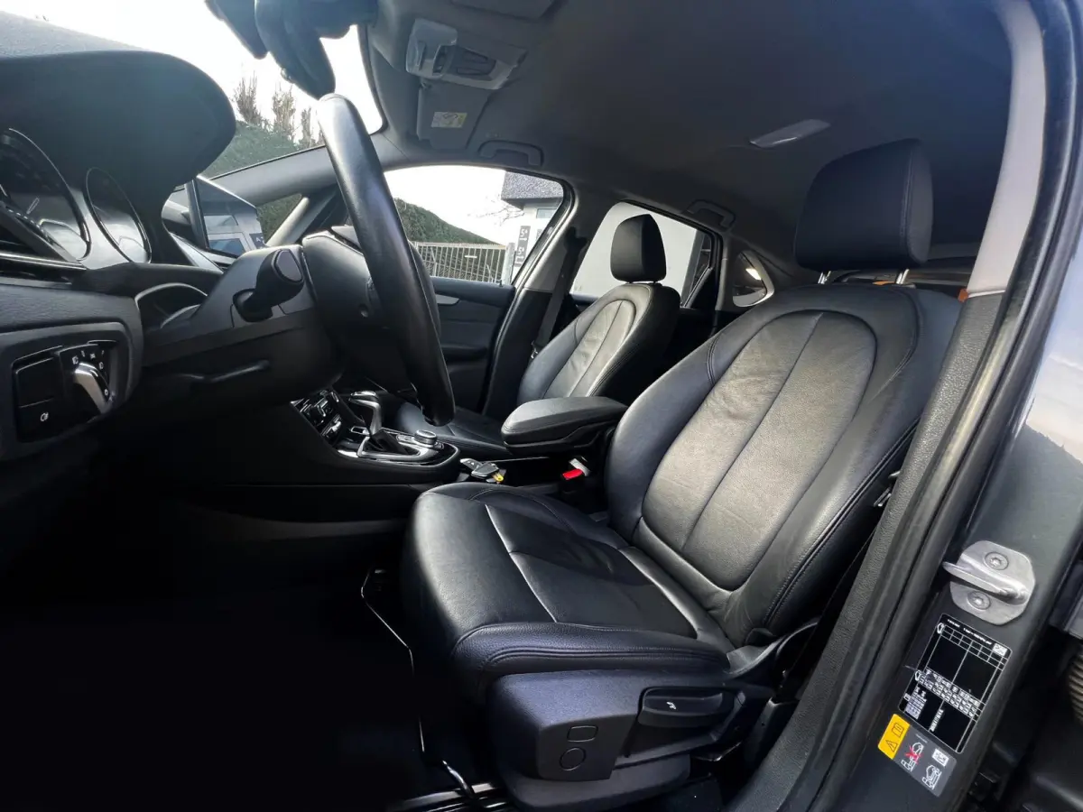 225xe iPerformance eDrive Edition leder_Led_Headsup