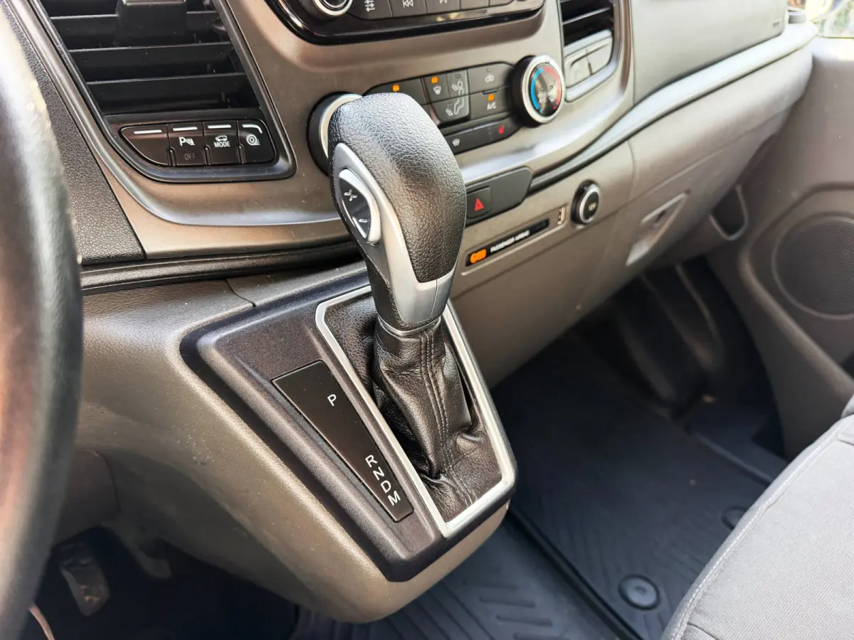 320 2.0 TDCI L2H2 Trend automaat_Carplay_Clima_Cruise