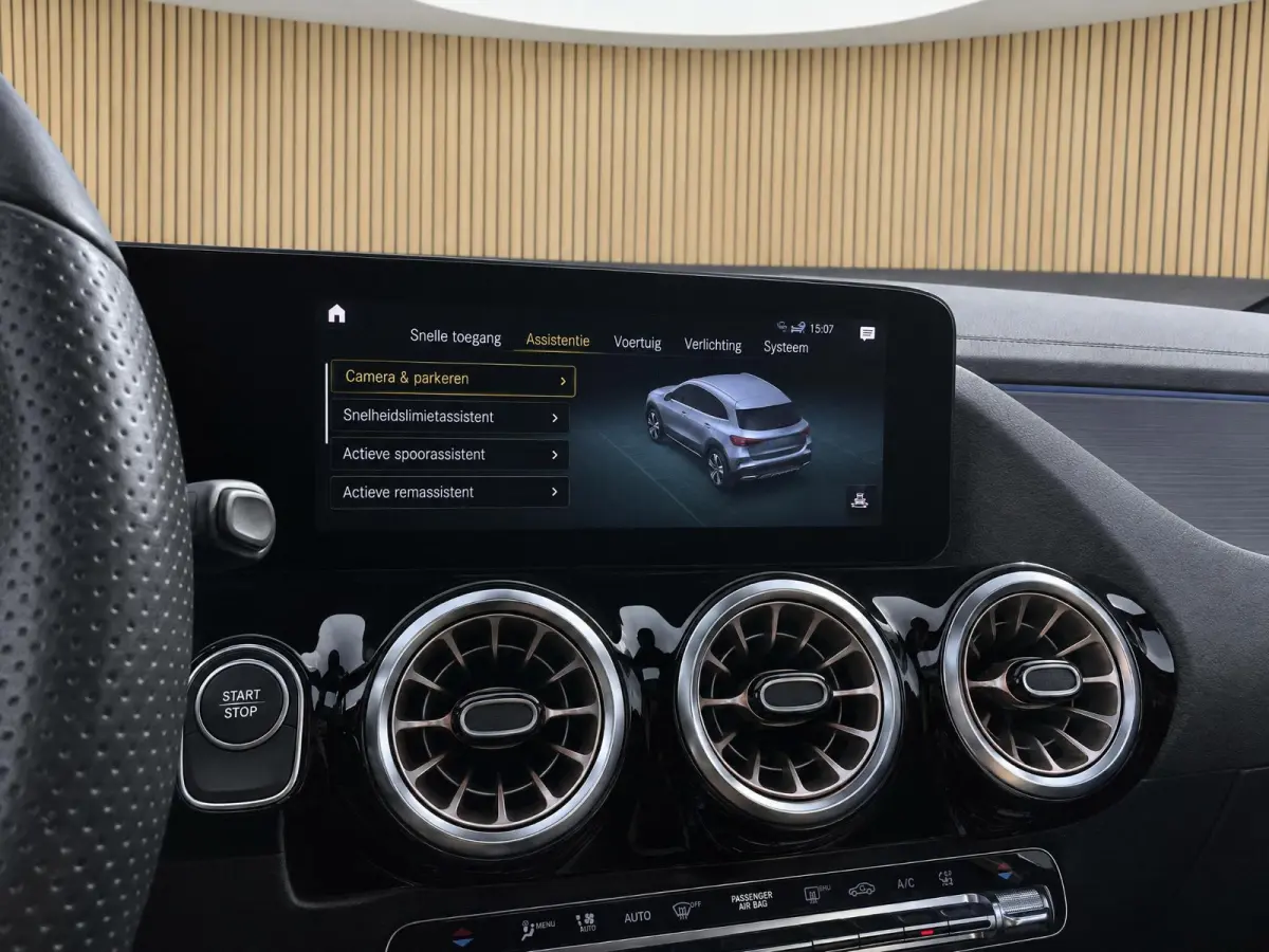 250 67 kWh |Pano |Stoelverw. |Burmester |Camera |Sfeer |
