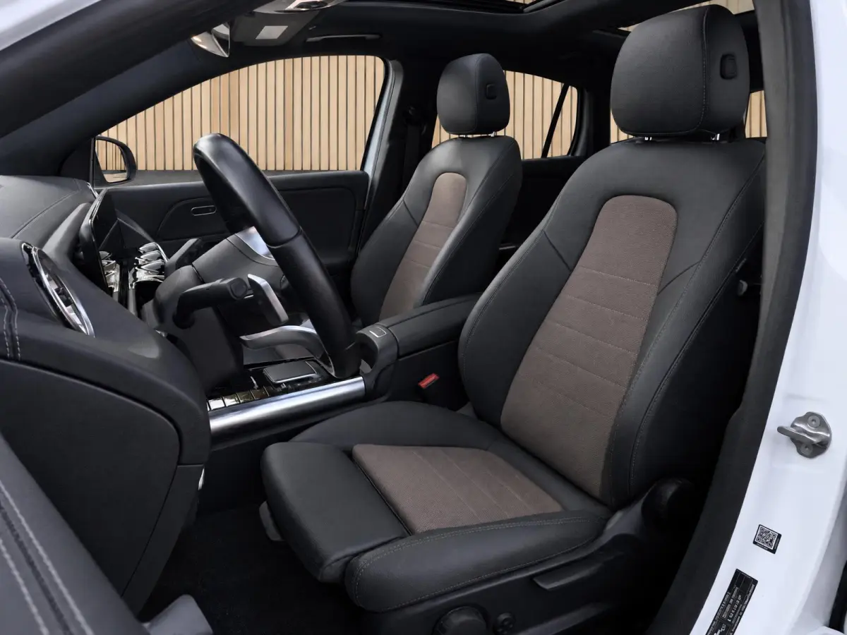 250 67 kWh |Pano |Stoelverw. |Burmester |Camera |Sfeer |