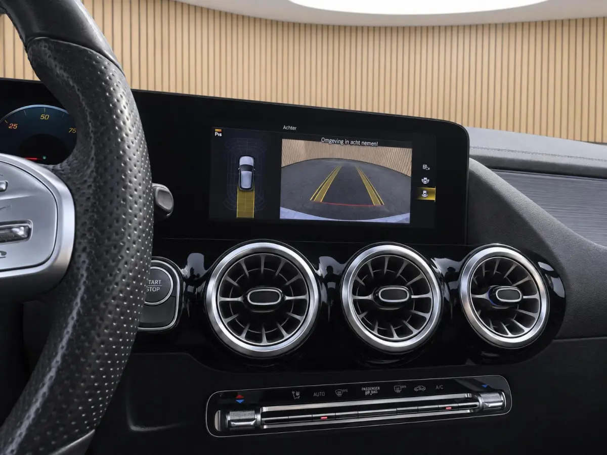 250 67 kWh |Pano |Stoelverw. |Burmester |Camera |Sfeer |