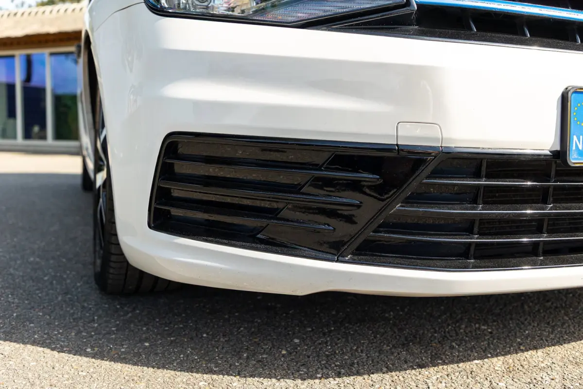 2.0 TDI L1H1 Trekhaak I 17 Inch I Verlaagd I Kasteninrichting I Airco I Cruise I CarPlay I NAP