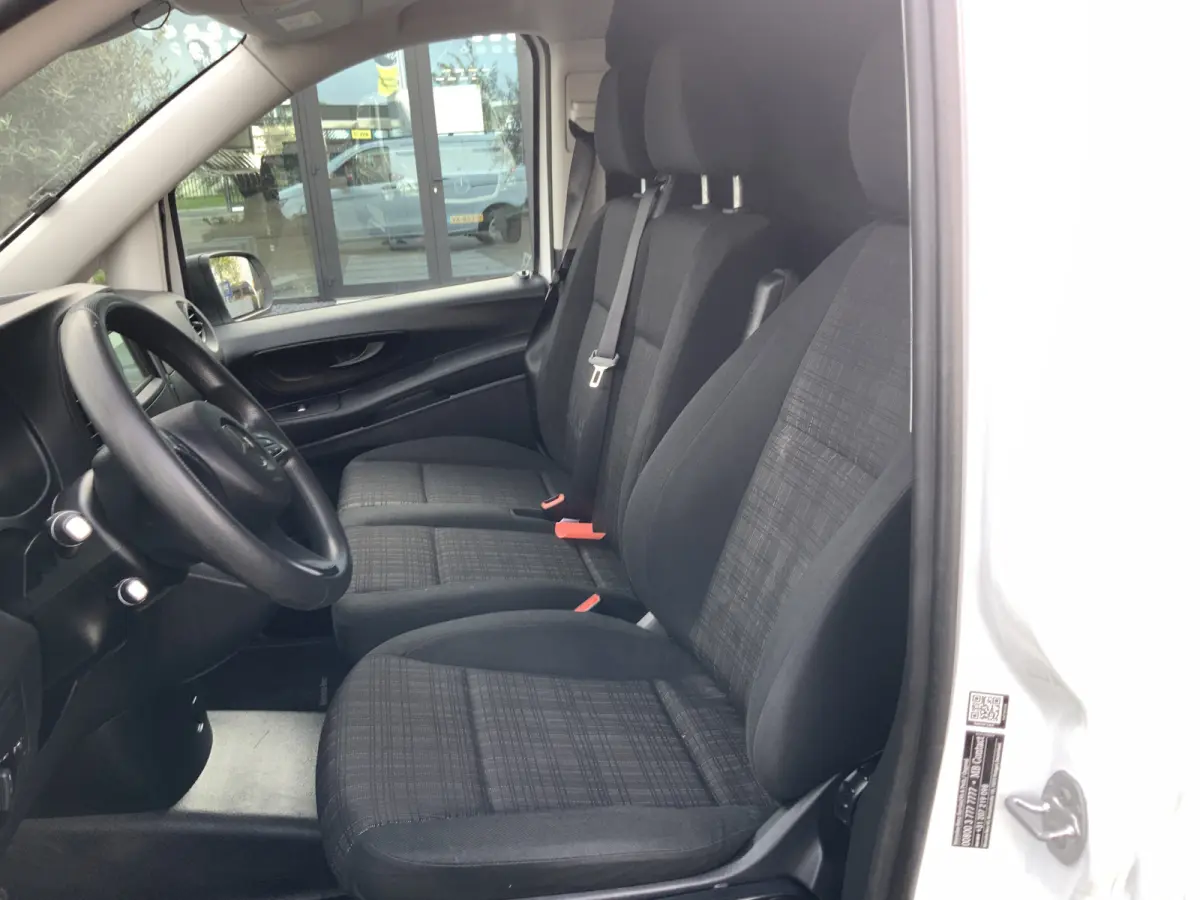110 CDI Functional Lang Airco Navi Cruise 3 Zits Euro 6