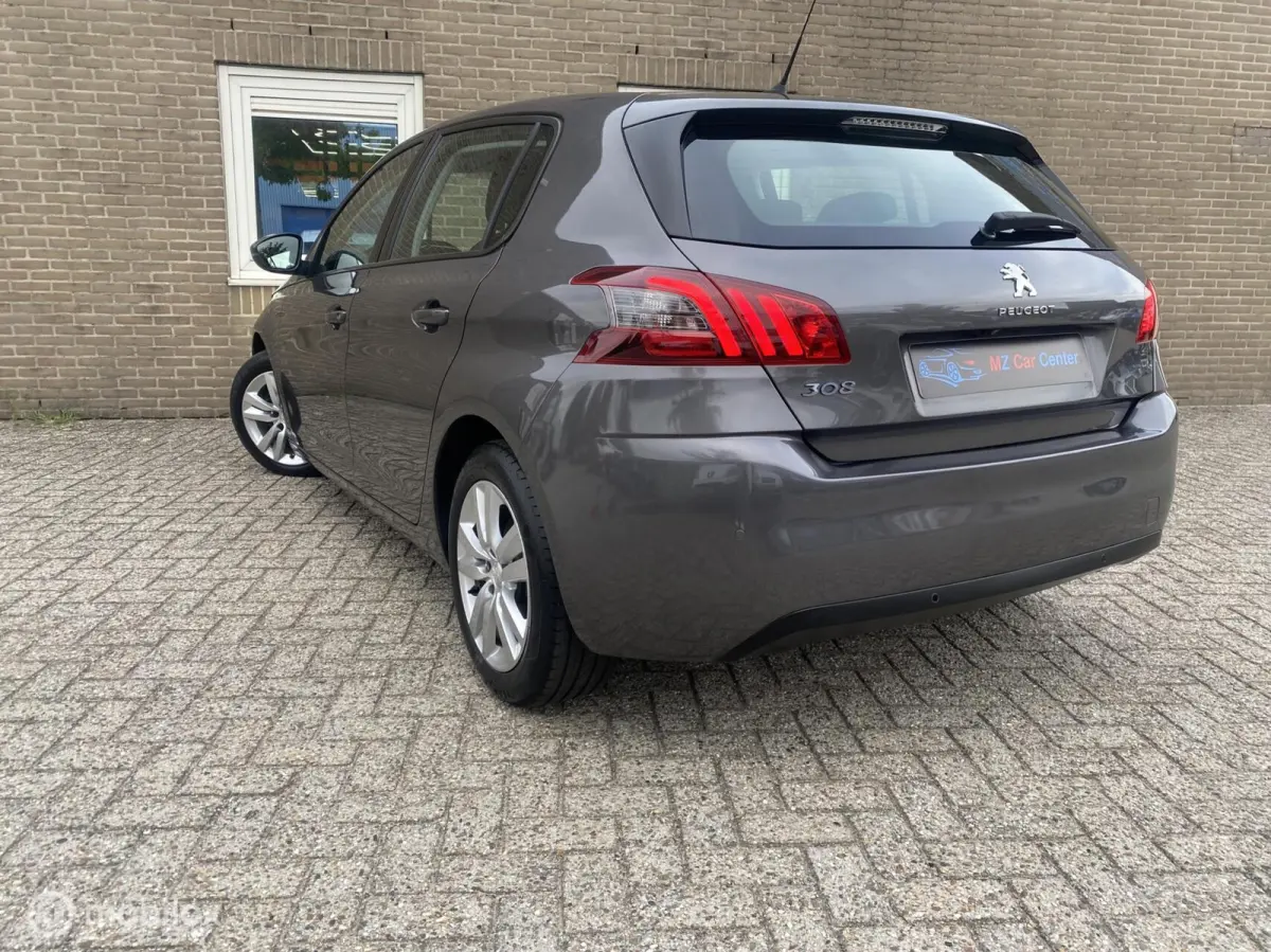 1.2 PureTech Allure| Automaat | Cruise | Camera