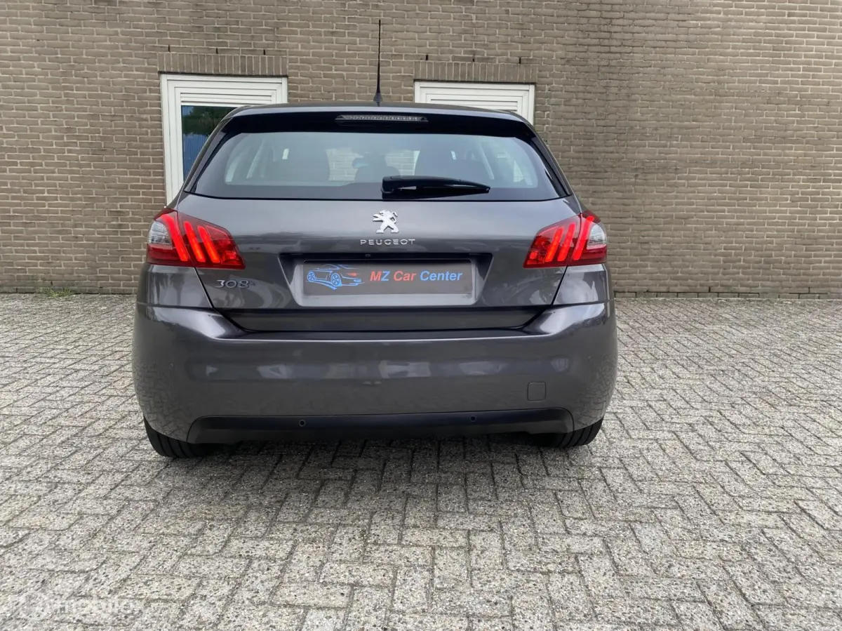 1.2 PureTech Allure| Automaat | Cruise | Camera