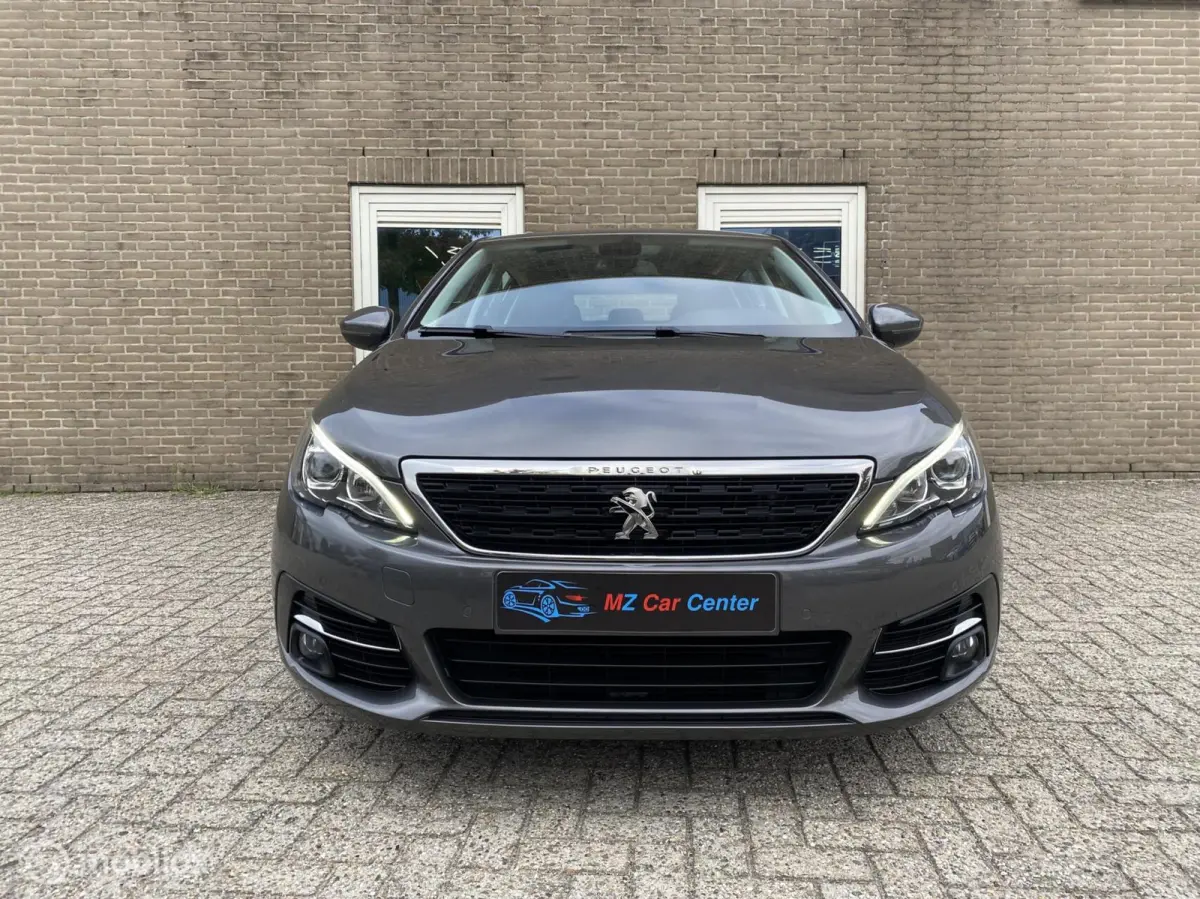 1.2 PureTech Allure| Automaat | Cruise | Camera