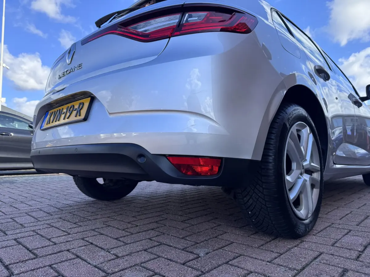 1.5 Blue dCi Limited, Marge, Euro 6, Apple Carplay, PDC,