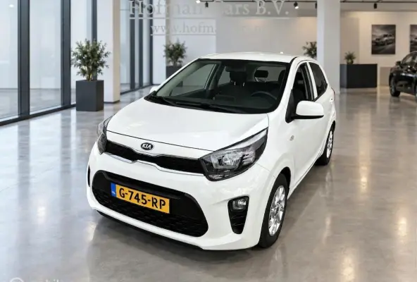 1.0 MPi DynamicLine | Camera | Apple CarPlay | Wit | 78.082 km