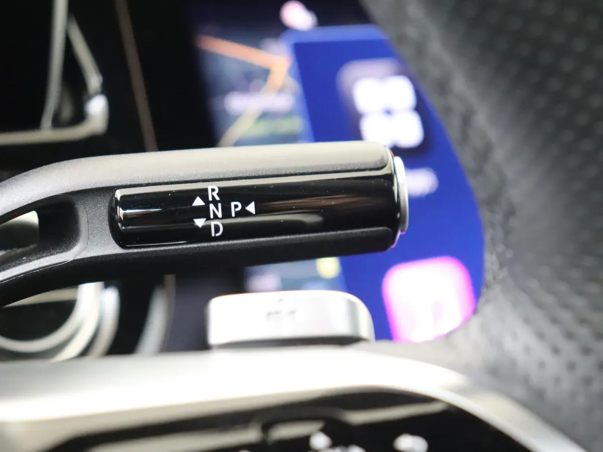 300 e AMG Line Panoramadak / Stoel verwarming-verkoeling / 20' / Superscreen / Memory