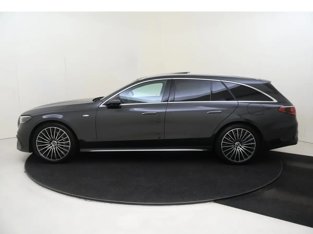 300 e AMG Line Panoramadak / Stoel verwarming-verkoeling / 20' / Superscreen / Memory