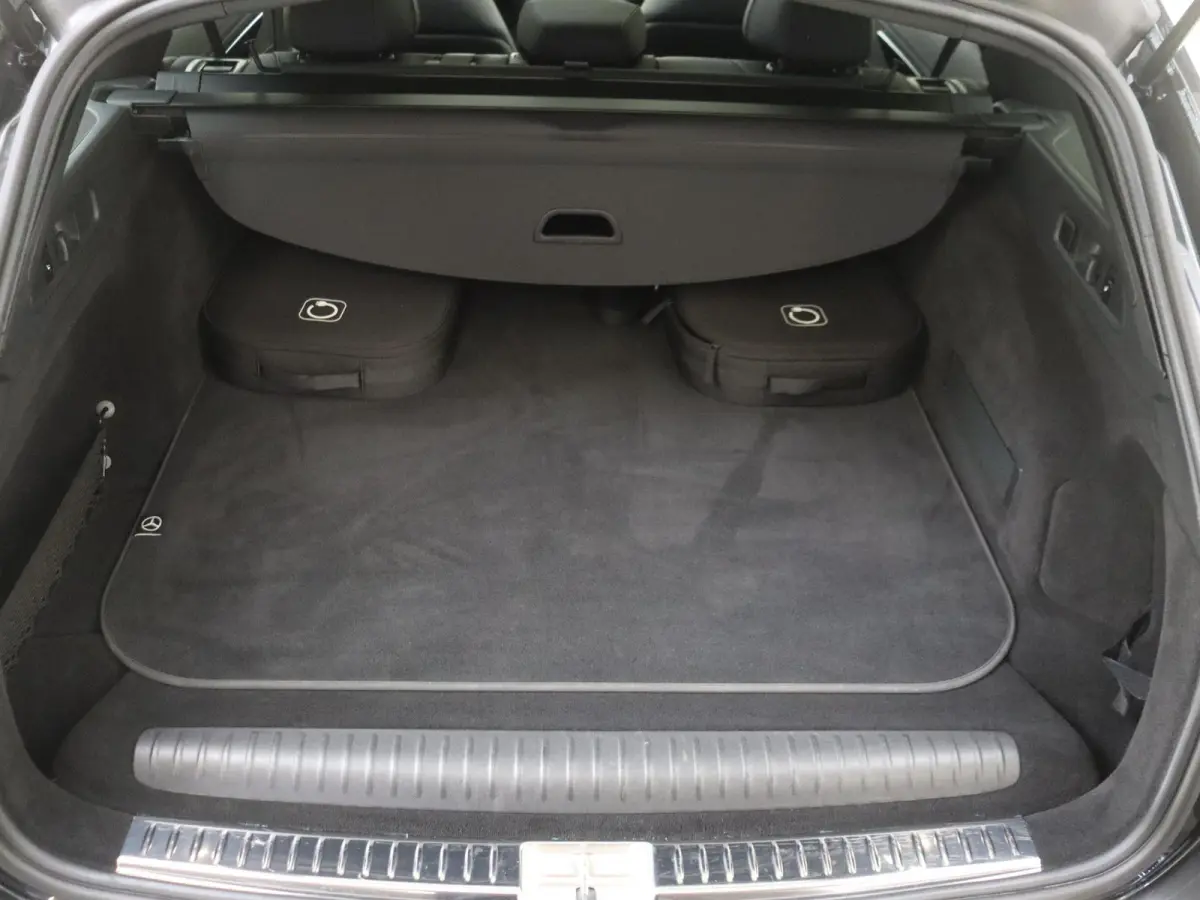 300 e AMG Line Panoramadak / Stoel verwarming-verkoeling / 20' / Superscreen / Memory