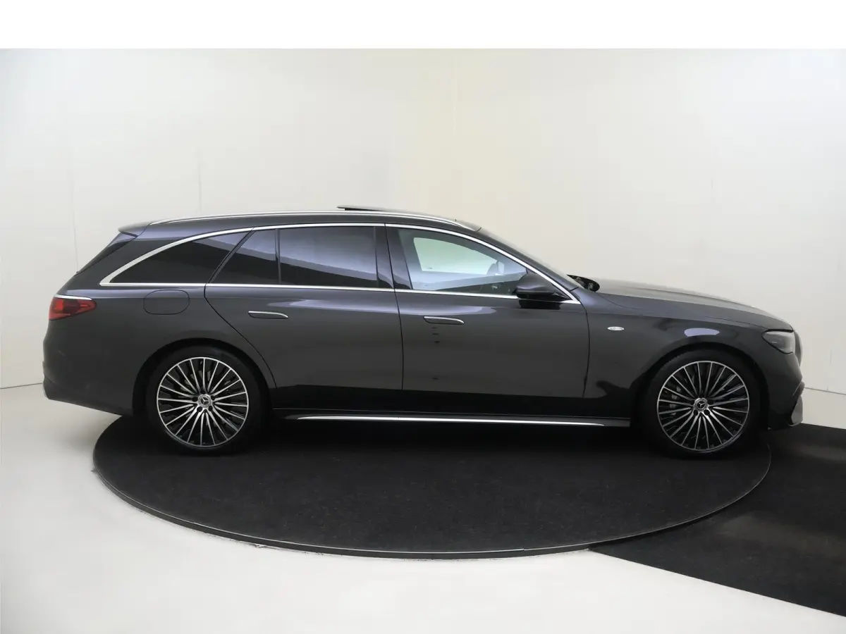 300 e AMG Line Panoramadak / Stoel verwarming-verkoeling / 20' / Superscreen / Memory