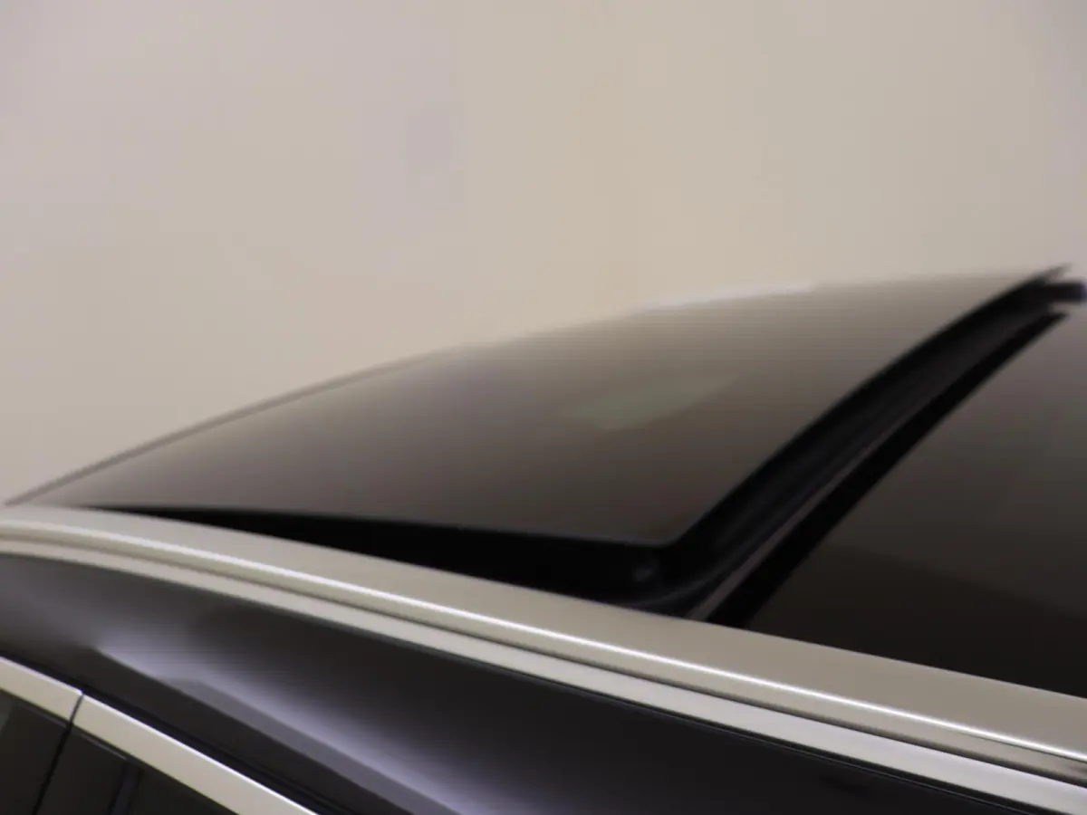 300 e AMG Line Panoramadak / Stoel verwarming-verkoeling / 20' / Superscreen / Memory