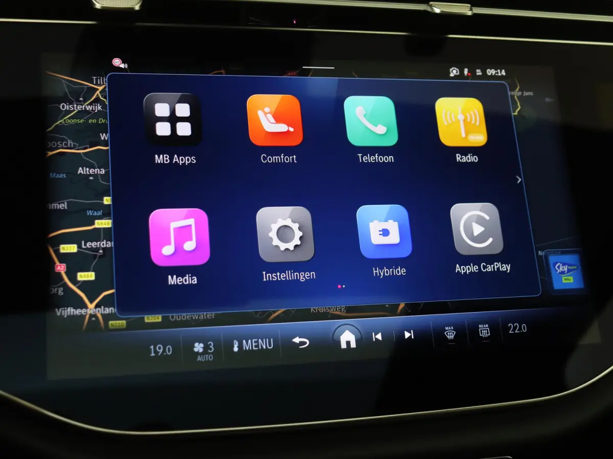 300 e AMG Line Panoramadak / Stoel verwarming-verkoeling / 20' / Superscreen / Memory