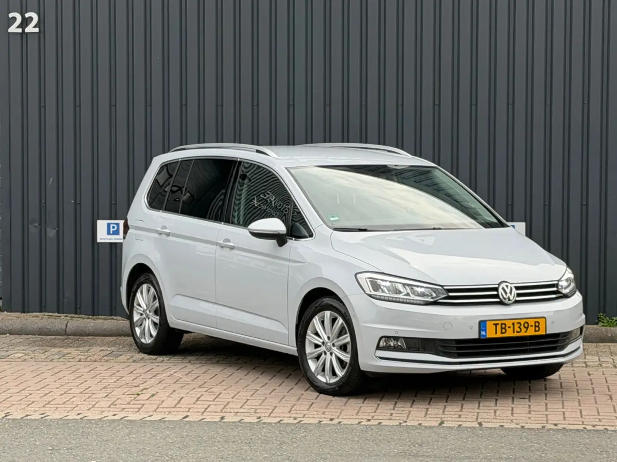 1.4 TSI Highline Edition R|Cam|Nieuw APK|Navi|Trekhaak|Leder|Led|ACC|Dealer OH