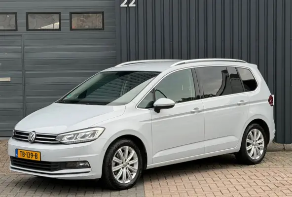 1.4 TSI Highline Edition R|Cam|Nieuw APK|Navi|Trekhaak|Leder|Led|ACC|Dealer OH