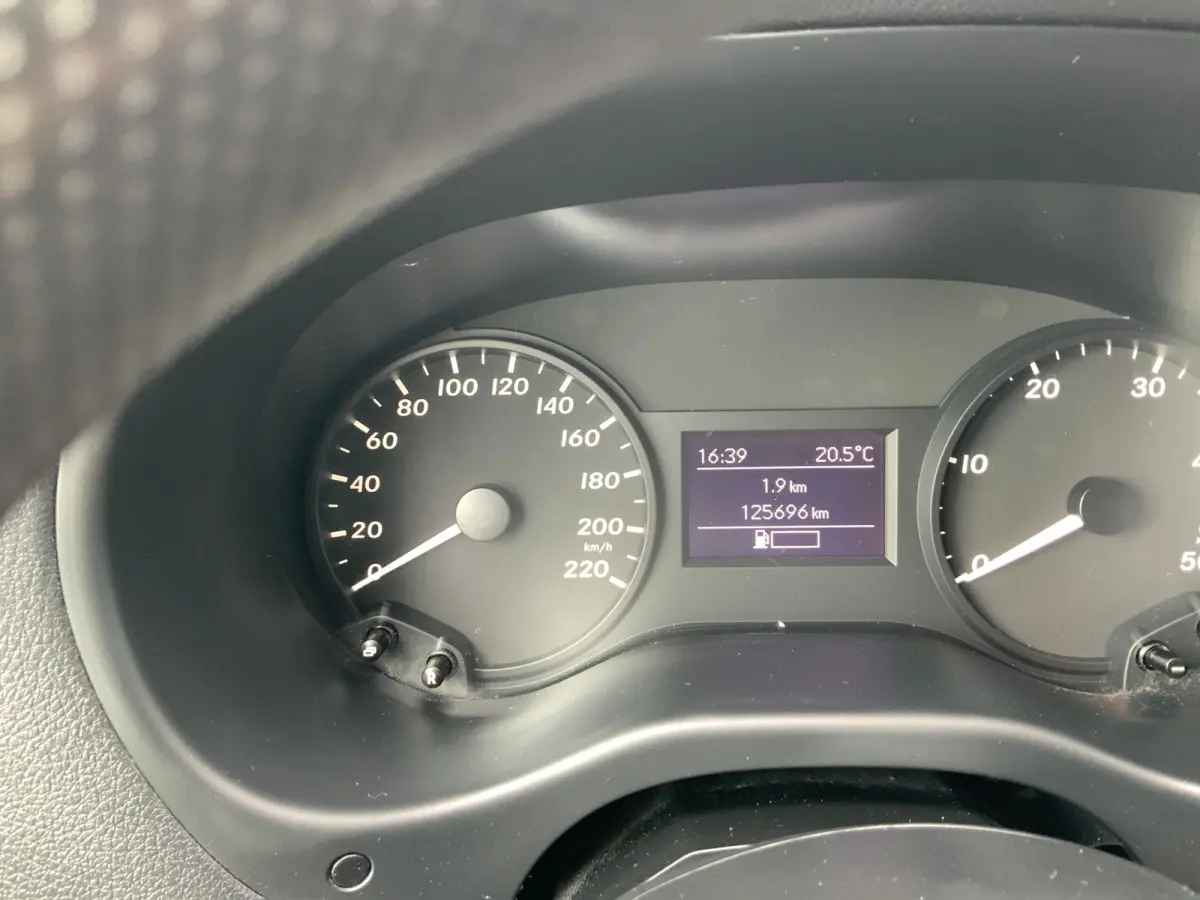111 CDI Functional Lang Airco 3 Zits Navi Imperiaal Trekhaak 2000 kg Alu Velg Euro 5