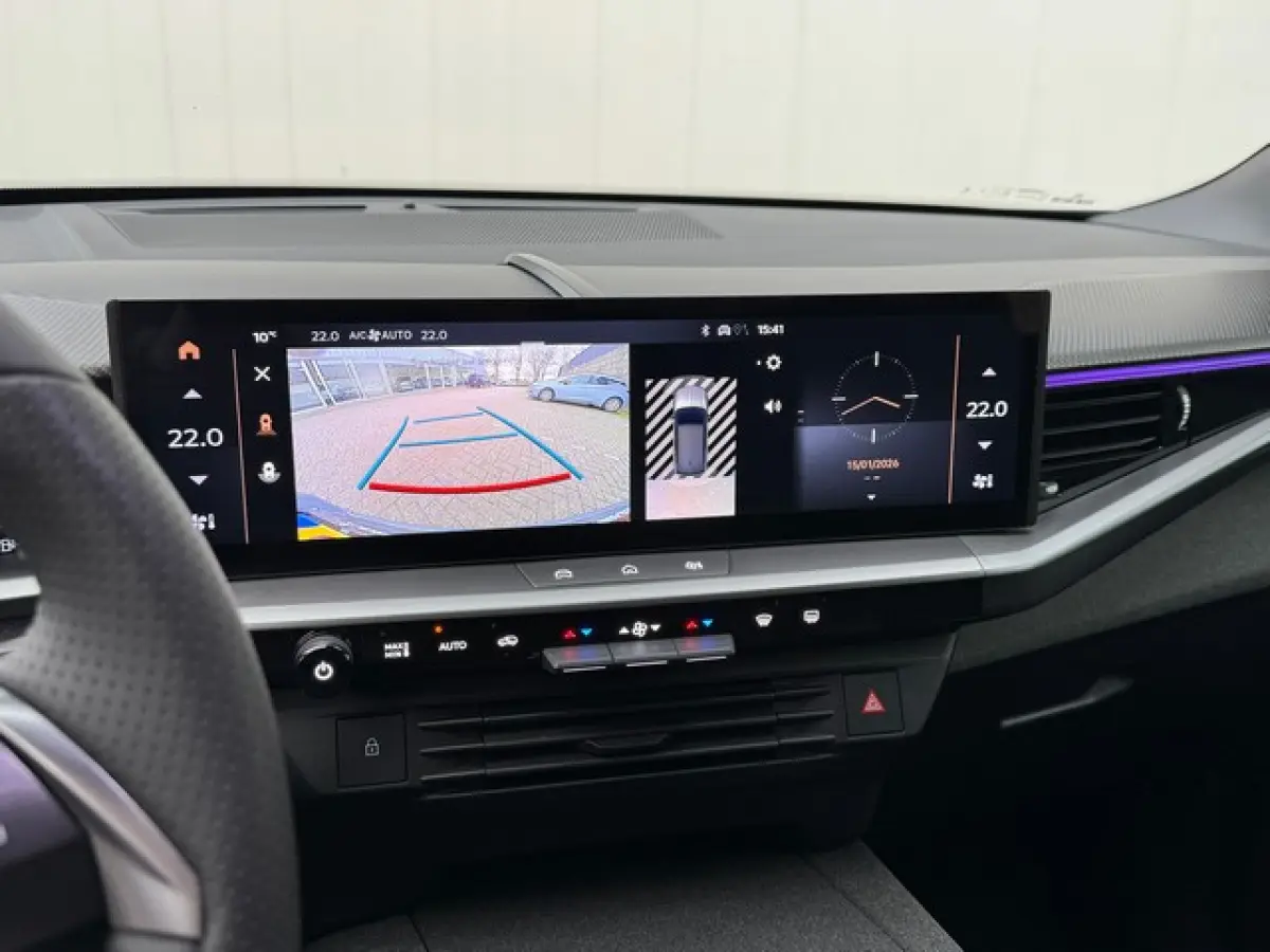 1.2 Turbo Hybrid GS met Navi/Camera, Winterpakket, AGR, 19inch, Full LED