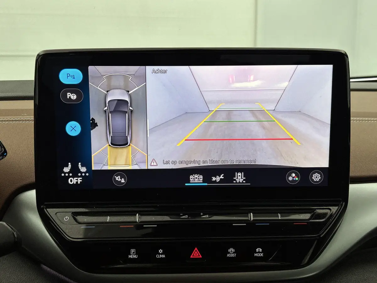 77kWh 150kW Pro Performance | Apple Carplay / Android Auto | Achteruitrijcamera | Parkeersensoren | Stoelverwarming | Panoramadak |