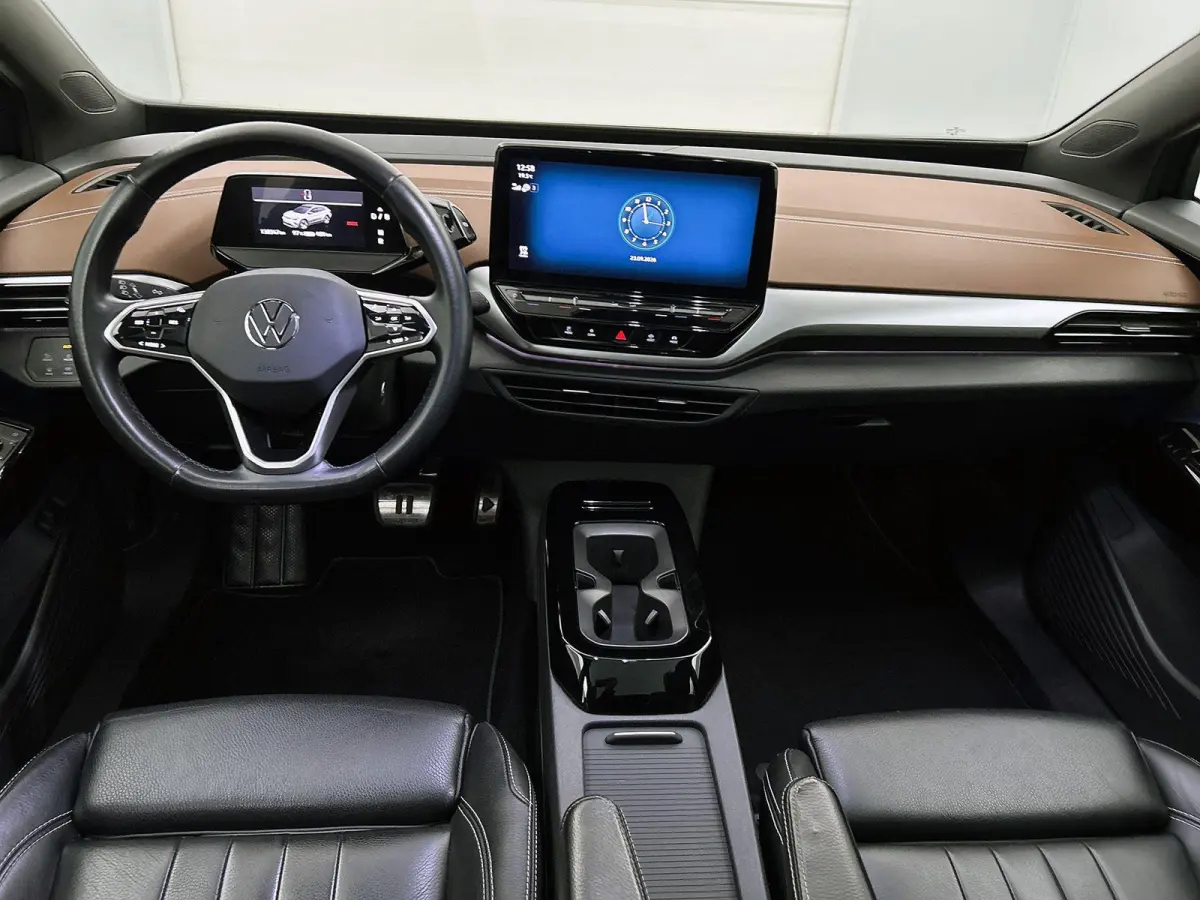 77kWh 150kW Pro Performance | Apple Carplay / Android Auto | Achteruitrijcamera | Parkeersensoren | Stoelverwarming | Panoramadak |