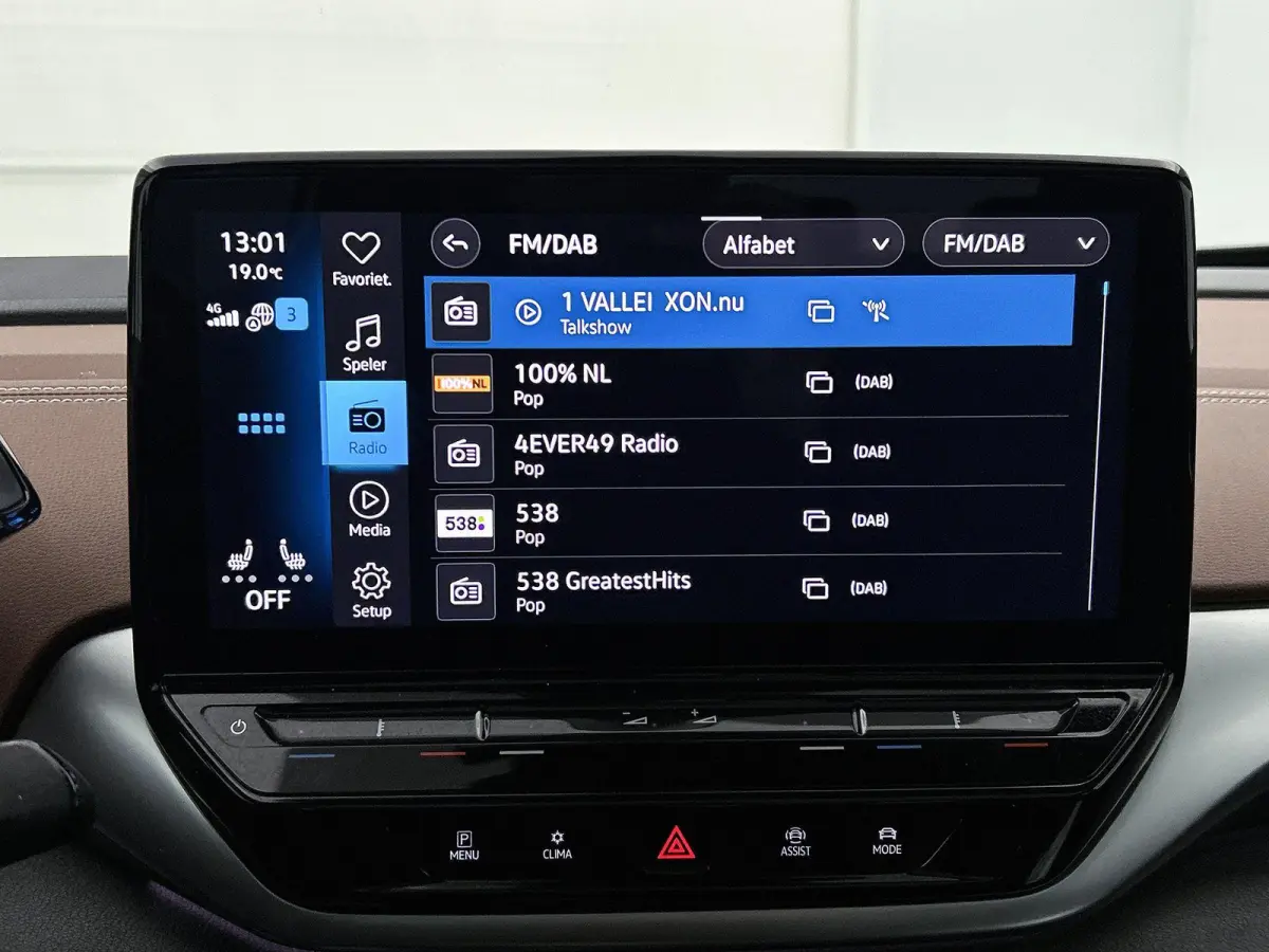77kWh 150kW Pro Performance | Apple Carplay / Android Auto | Achteruitrijcamera | Parkeersensoren | Stoelverwarming | Panoramadak |