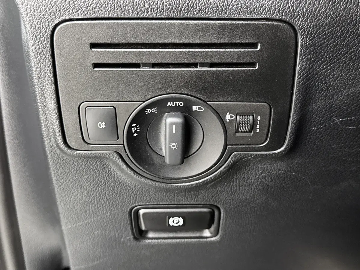 114 CDI Lang Aut Navigatie Trekhaak Adaptieve cruisecontrol Camera