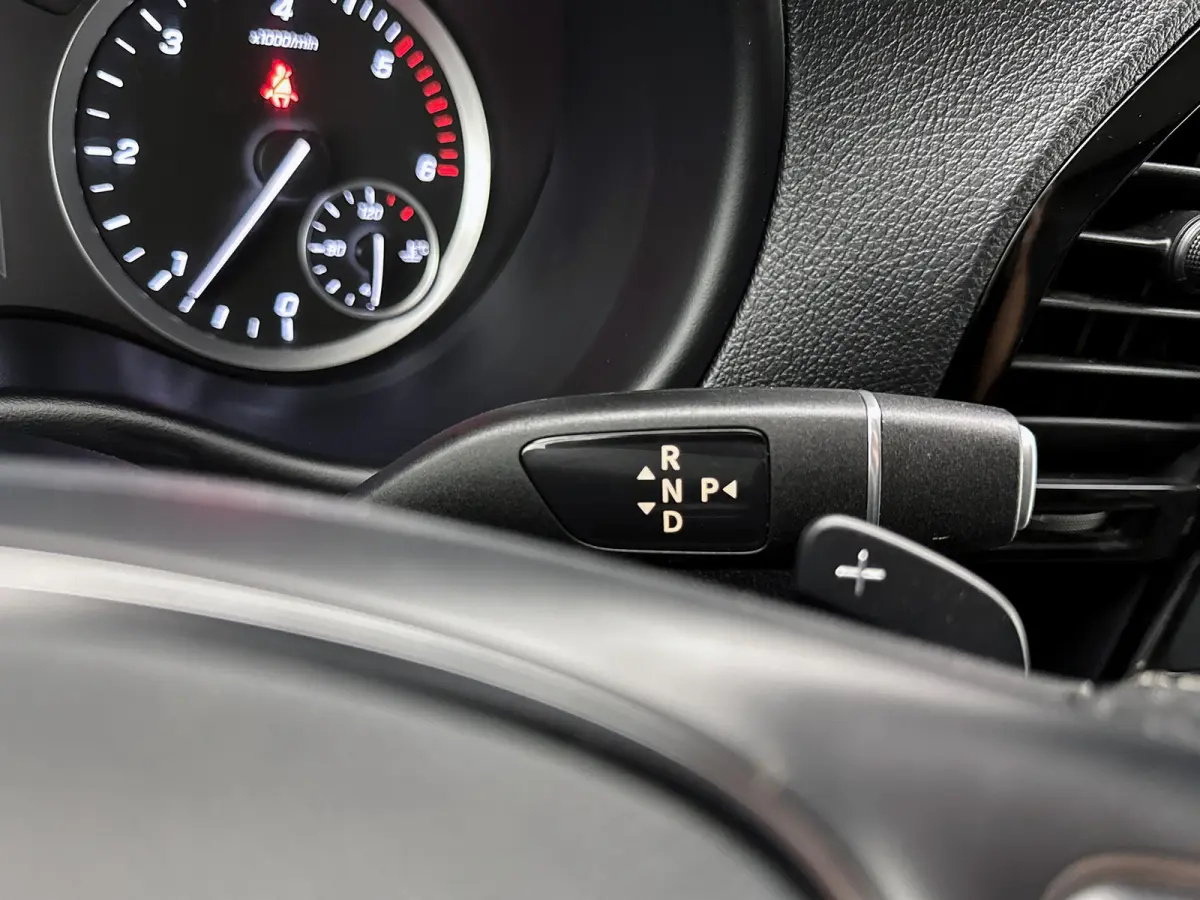 114 CDI Lang Aut Navigatie Trekhaak Adaptieve cruisecontrol Camera