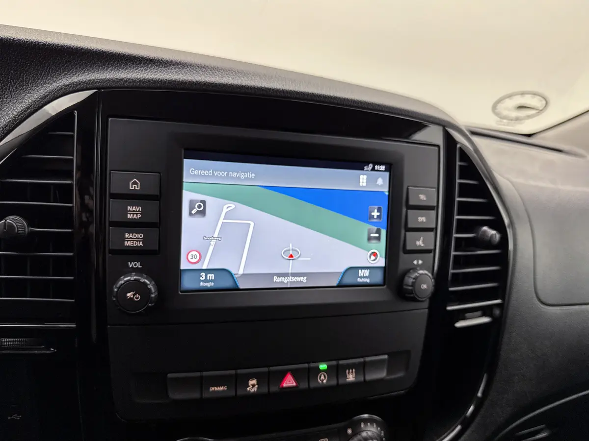 114 CDI Lang Aut Navigatie Trekhaak Adaptieve cruisecontrol Camera