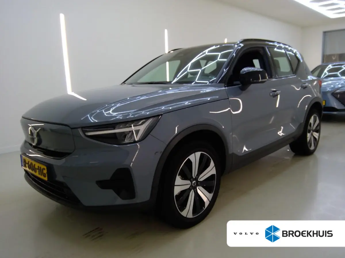Plus 70 kWh | Camera | 91% SoH |  Keyless | Stoel/ Stuurverwarming | All-Season Banden | Navigatie | CarPlay/Android Auto