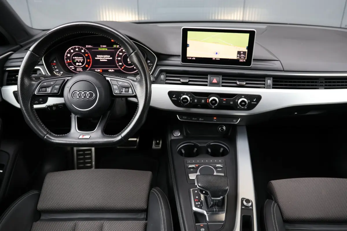 2.0 TFSI S-line Black Optiek | panoramadak | B&O | adap. cruise | keyless entry | virtual cockpit | lane assist