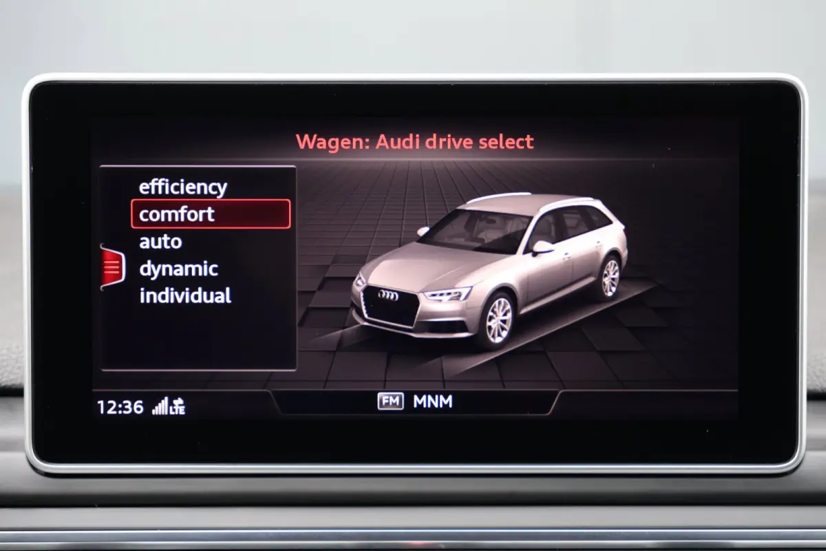 2.0 TFSI S-line Black Optiek | panoramadak | B&O | adap. cruise | keyless entry | virtual cockpit | lane assist