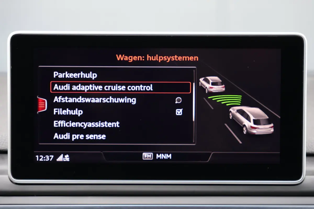 2.0 TFSI S-line Black Optiek | panoramadak | B&O | adap. cruise | keyless entry | virtual cockpit | lane assist