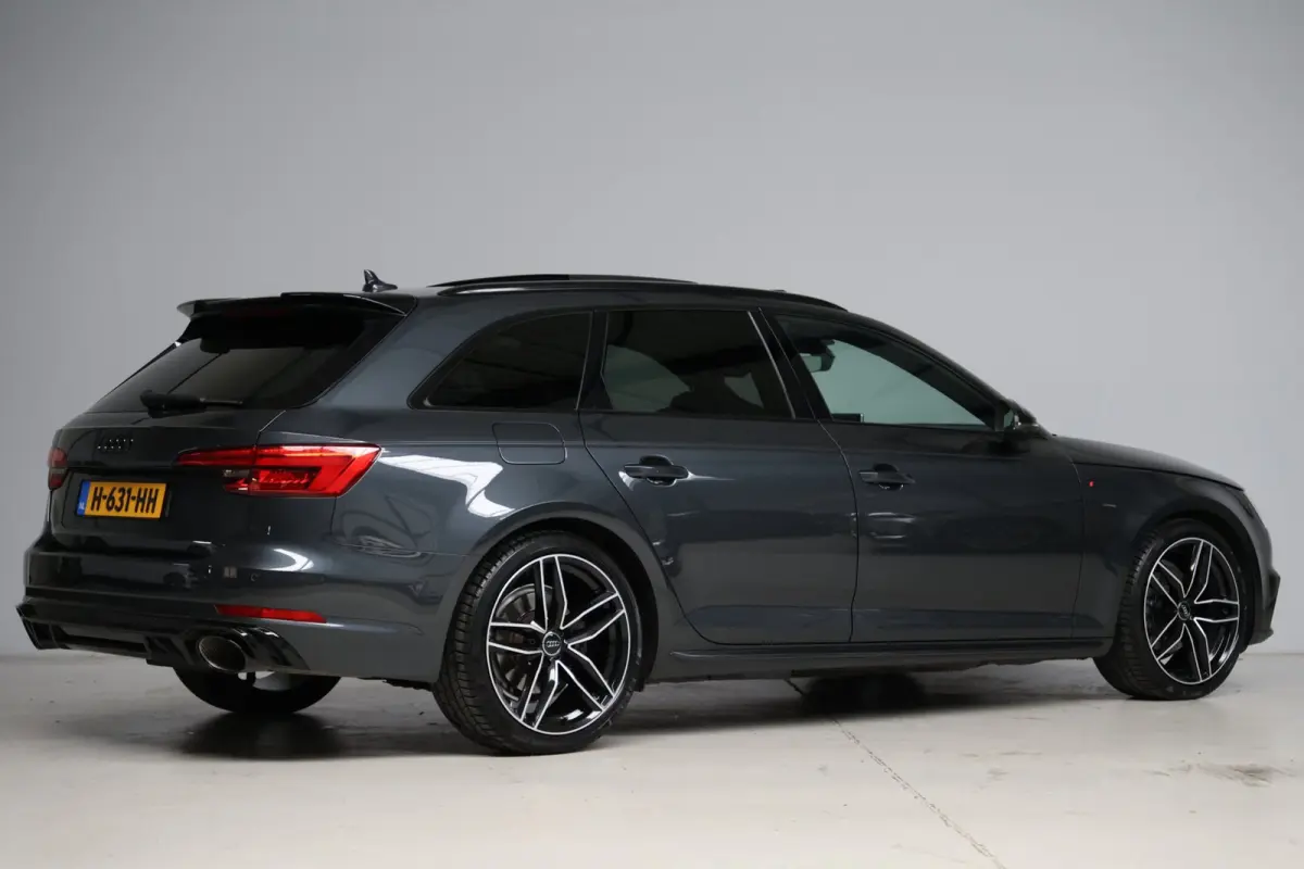 2.0 TFSI S-line Black Optiek | panoramadak | B&O | adap. cruise | keyless entry | virtual cockpit | lane assist