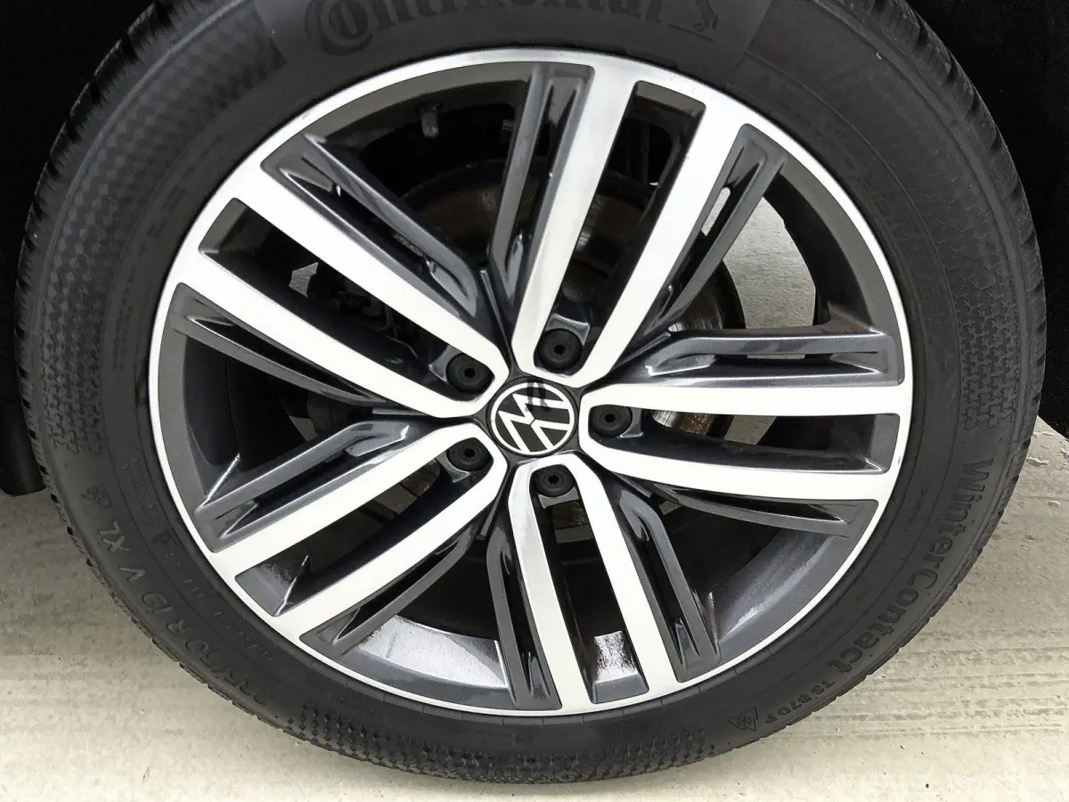 1.5 TSI DSG Life Business | Panoramadak | Harman / Kardon | Achteruitrijcamera | Lederen Bekleding | Stoelverwarming | Lichtmetalen Velgen |