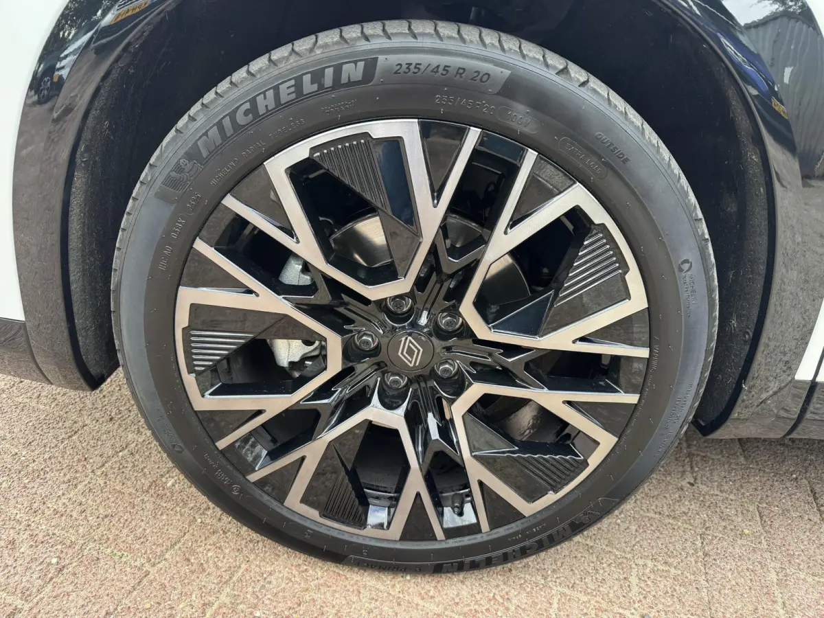 1.2 E-Tech full hybrid 200 iconic esprit Alpine