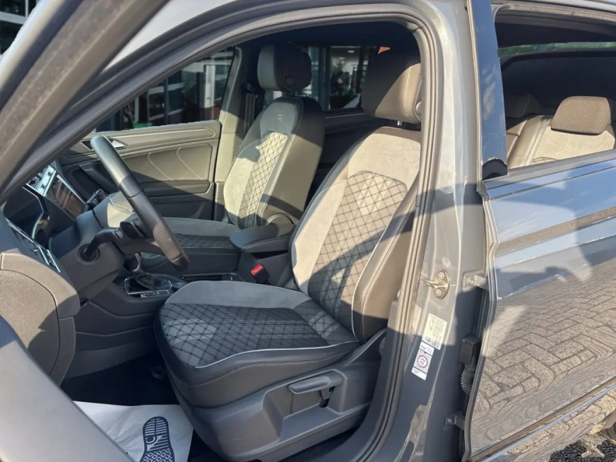 2.0 TDI DSG R-LINE 4MOTION 360CAM/E-KLEP/ACC/STANDKACHEL/IQ/STOELVERW