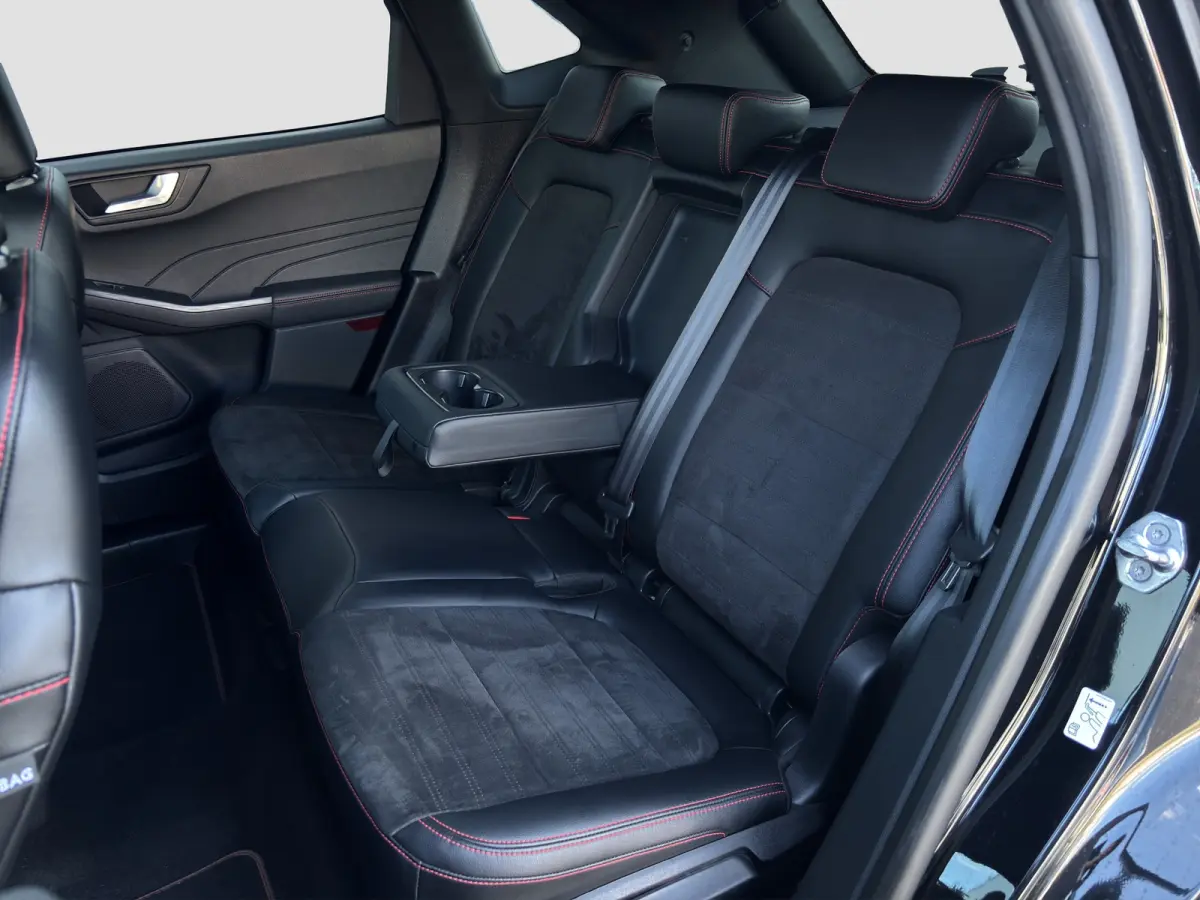 2.5 PHEV ST-Line X | Trekhaak | Adap. Cruise | Winter Pack | HUD | Camera | Apple Carplay