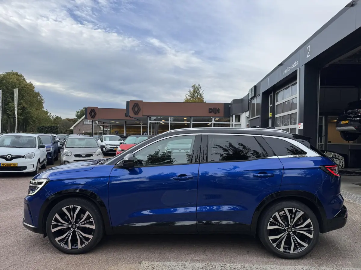 1.2 E-Tech full hybrid 200 iconic
