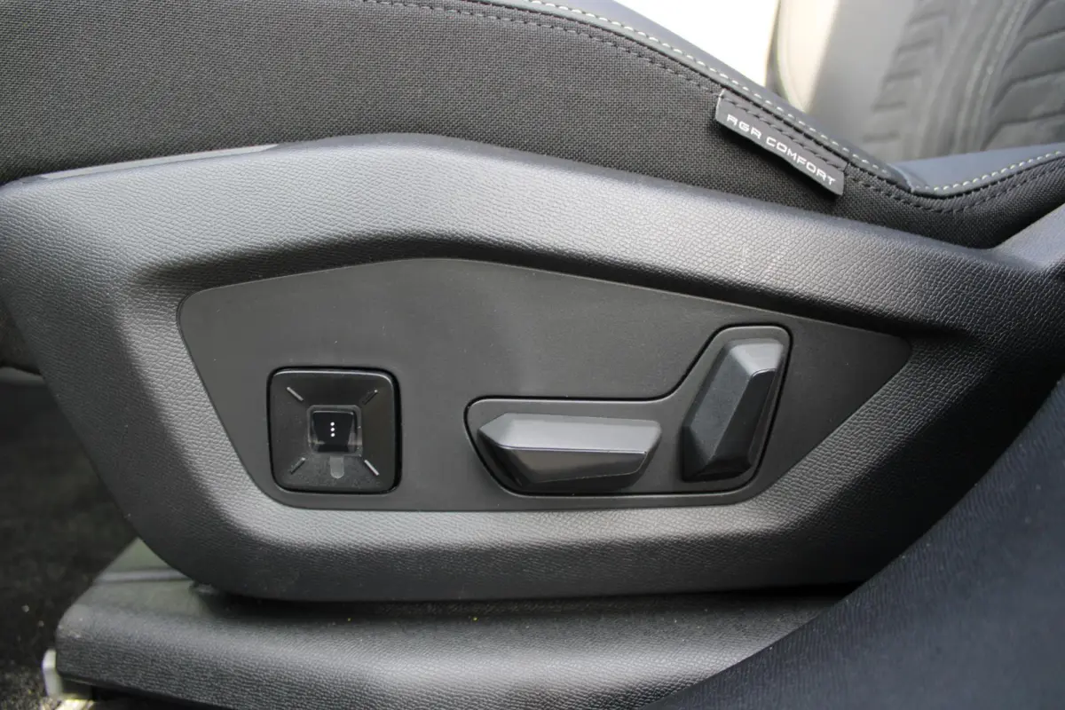 GT Avantage 210 73 kWh Panoramadak / 2+6 Jaar Garantie