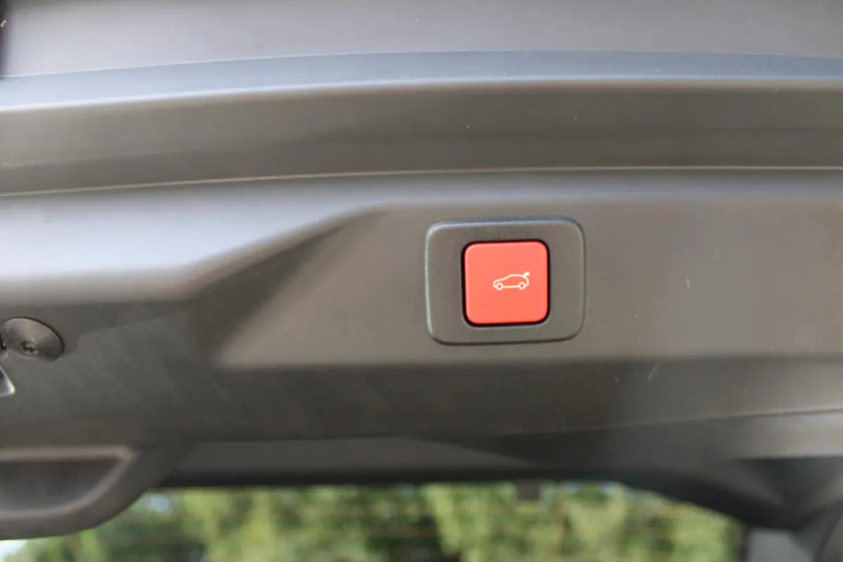 GT Avantage 210 73 kWh Panoramadak / 2+6 Jaar Garantie