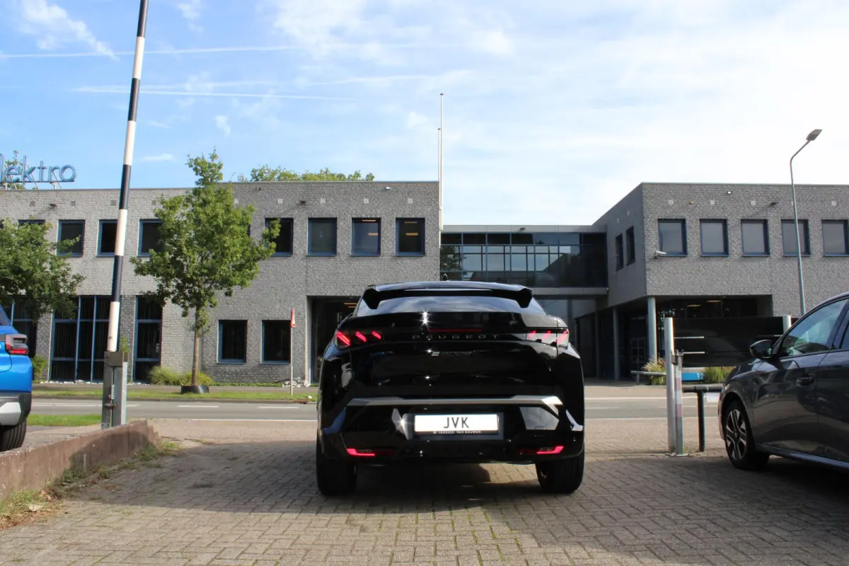 GT Avantage 210 73 kWh Panoramadak / 2+6 Jaar Garantie