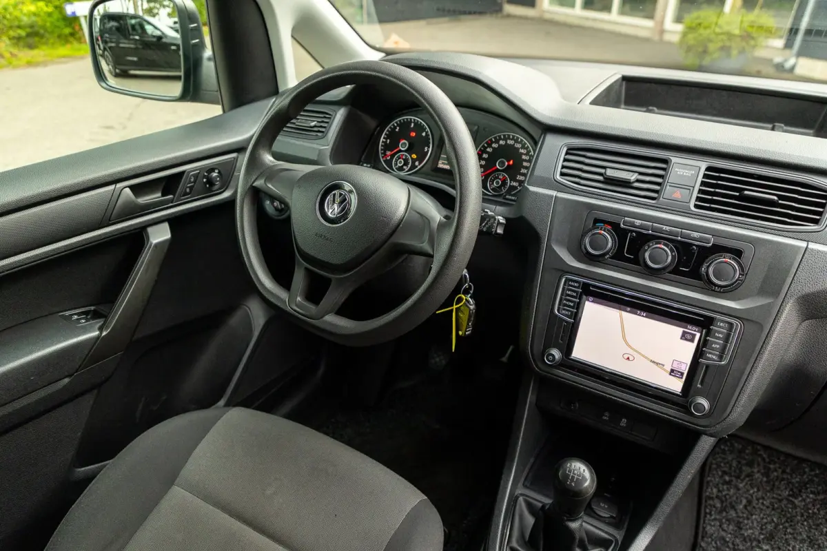 2.0 TDI L1H1 BMT Trendline Airco I Navigatie I 17 Inch I Bluetooth I Android I CarPlay I NL Caddy I NAP