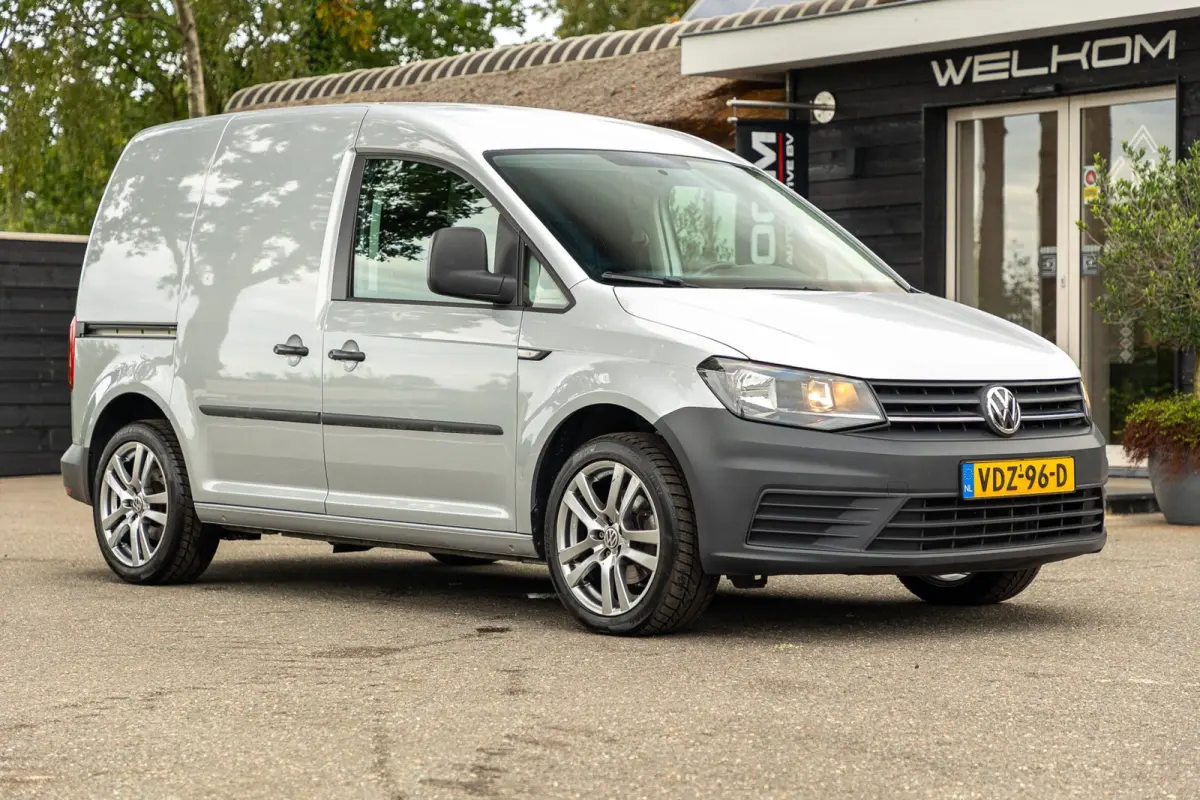 2.0 TDI L1H1 BMT Trendline Airco I Navigatie I 17 Inch I Bluetooth I Android I CarPlay I NL Caddy I NAP