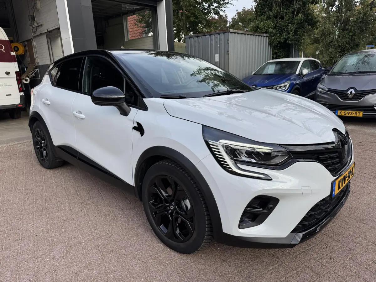 1.6 E-Tech Hybrid 145 Rive Gauche