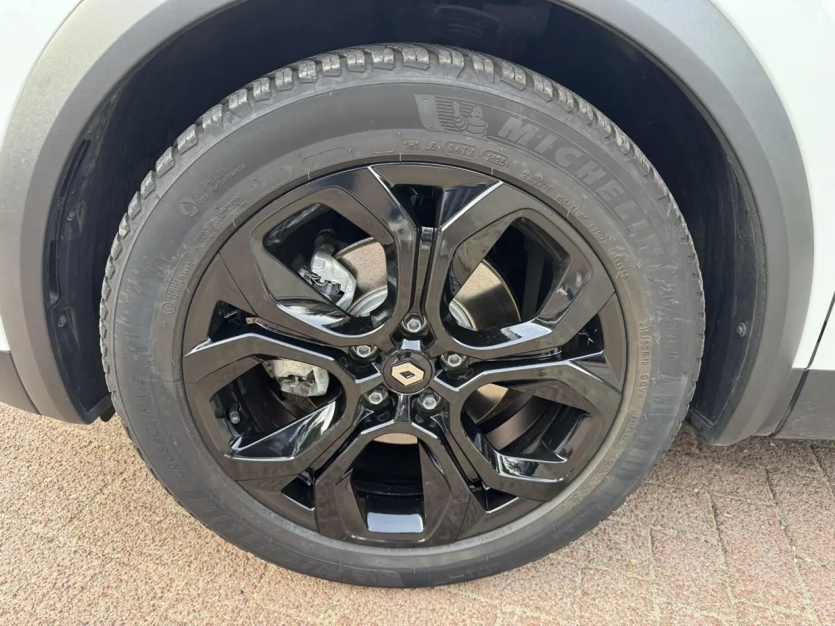 1.6 E-Tech Hybrid 145 Rive Gauche