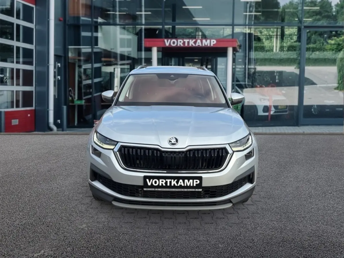 2.0 TDI DSG STYLE 4X4 PANO-DAK/TREKHAAK/CAMERA/CRUISE/MEM/STOELVERW
