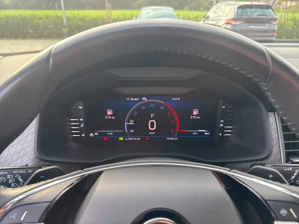 2.0 TDI DSG STYLE 4X4 PANO-DAK/TREKHAAK/CAMERA/CRUISE/MEM/STOELVERW