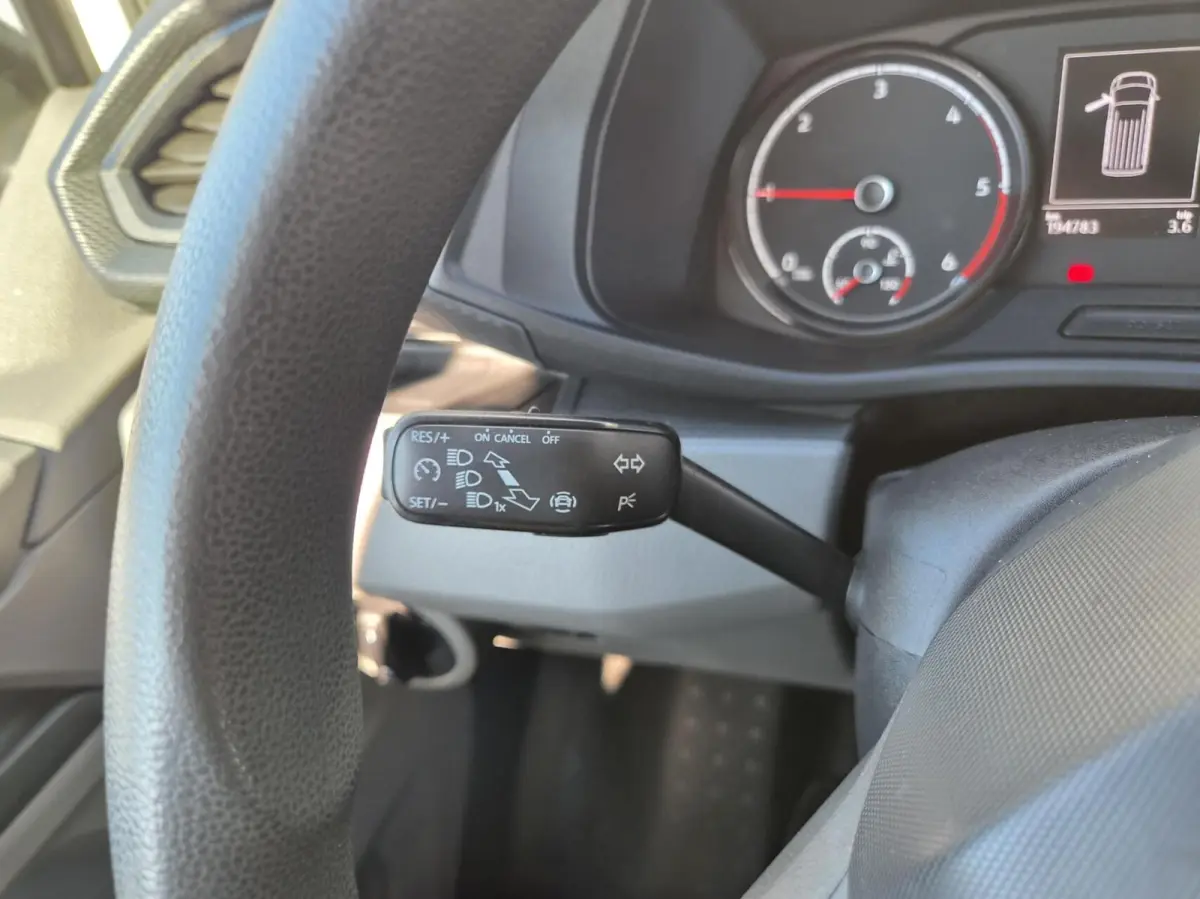 2.0 TDI L2H1 DC Airco cruise 2500 KG